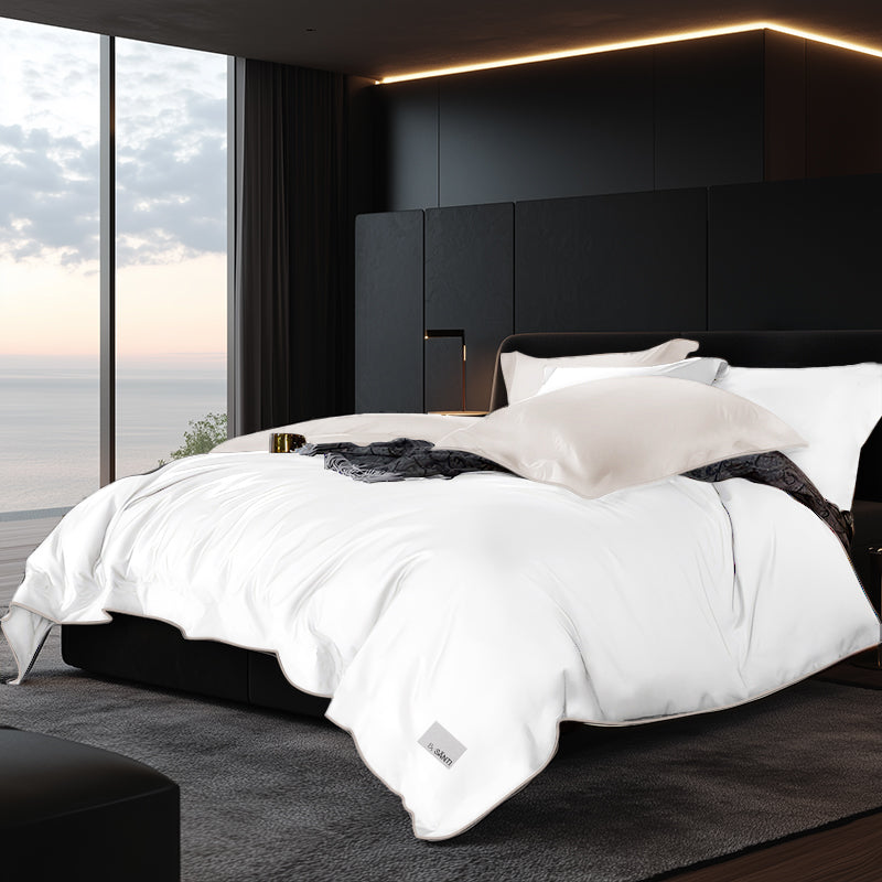 The Brisa Ultra-Soft Velvet Luxury Bedding Set