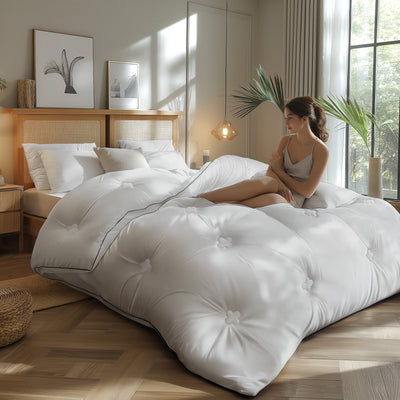 FLORÉ Oversized Eucalyptus Comforter Set